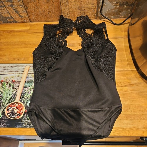 Vintage retro style - , black