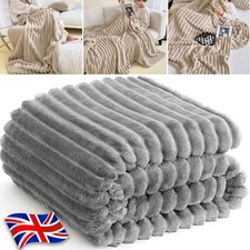 150*200CM Large Ribbed Faux