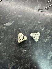 VAUXHALL ZAFIRA B 05-14 SET OF 2 REAR LIGHT RETAINING NUTS X2 24424603 OLT20