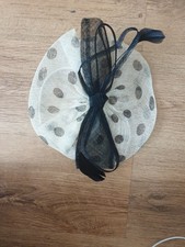 M&S Cream & Black Bow & Polka