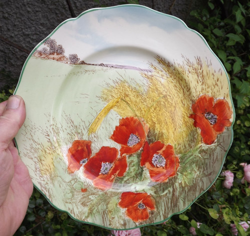 Vintage royal doulton series - royal,