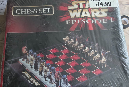 Star wars episode chess set - wars,