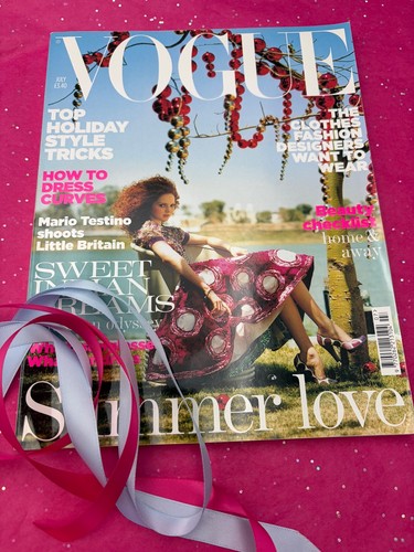 Vogue magazine 2005 july lily - magazine,