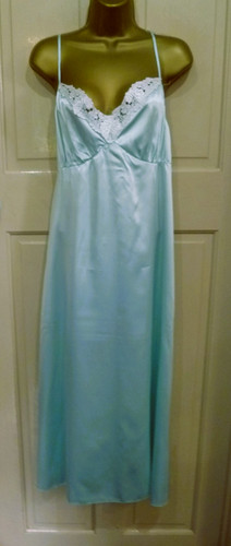 Vintage made england aqua - england,