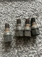 Peugeot 205 / 106 / 306 / Saxo / 306 Wheel Bolts X4 Genuine
