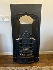 Cast Iron Fireplace / Fire