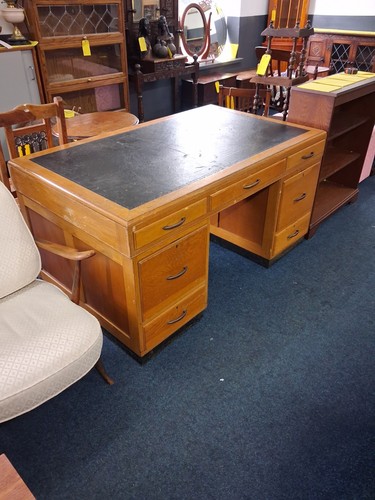 Desk baldock and sons - desk, h.baldock