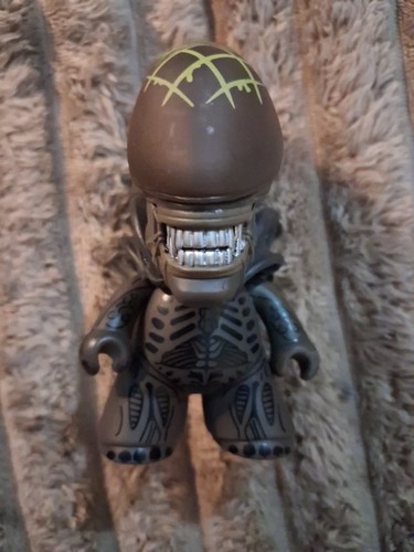 Alien predator loot - vs,