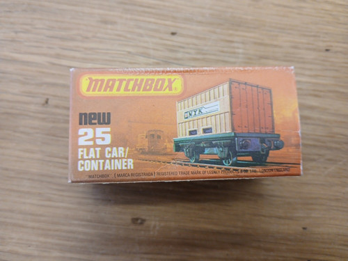Vintage matchbox flat - matchbox, 25