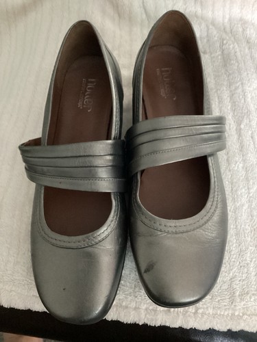 Ladies shoes made hotter - made, by