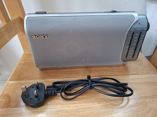 Sony icf 704l portable fm - portable,