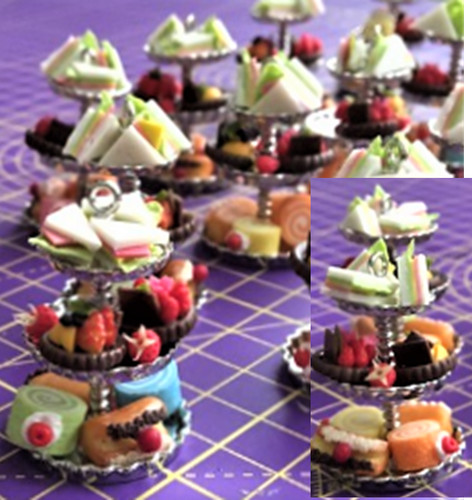 Dolls house miniature - dolls,