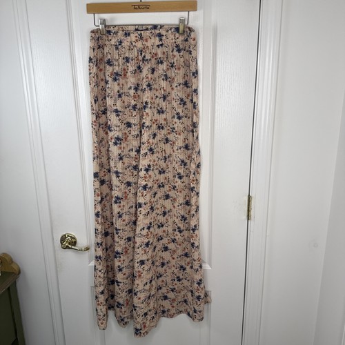 Rvas tan floral - wide, leg