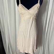 Jessica Simpson Nursing Slip