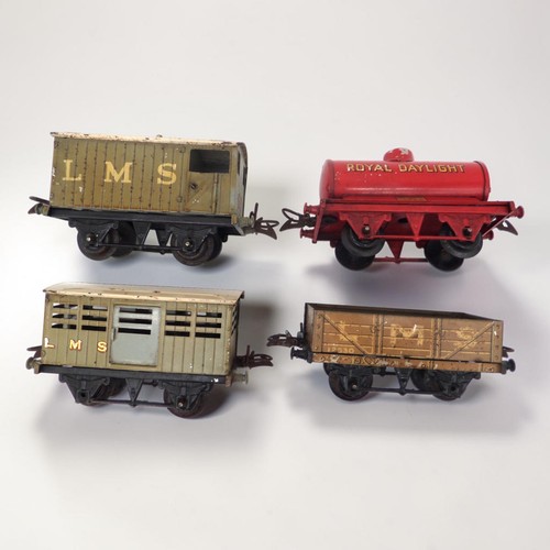 Hornby gauge bundle - hornby, lms