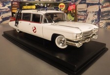 Ghostbusters Ecto-1 1/21 Scale
