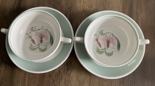 Pair vintage susie cooper - susie,