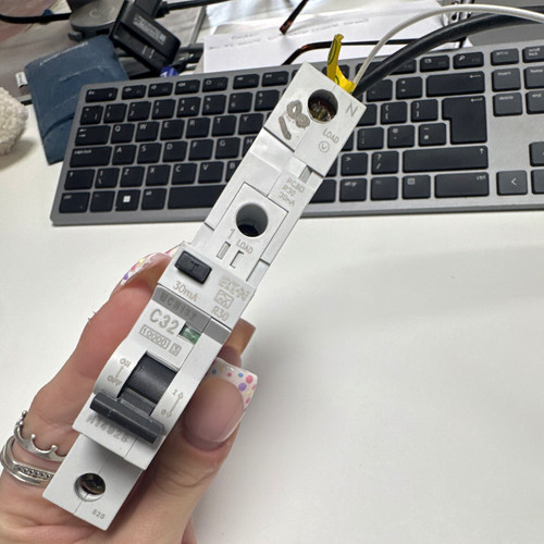 Mem wcm133 rcbo 32a - rcbo,