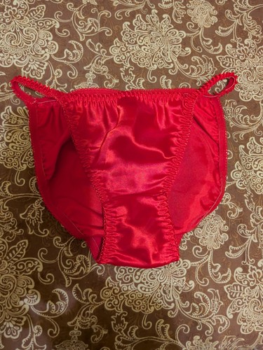 Beautiful red satin string - satin,