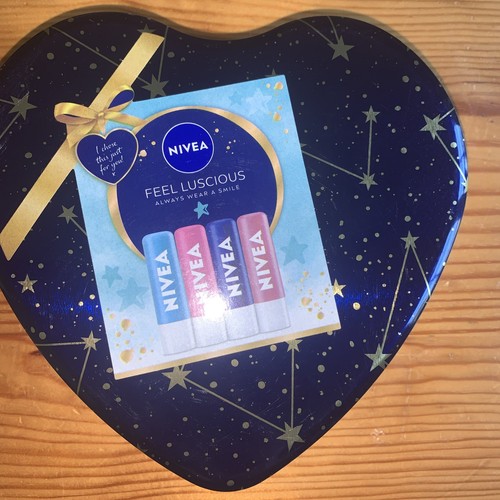 Nivea soft lips gift - lips, 4