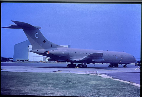 Vickers 35mm colour - 10,