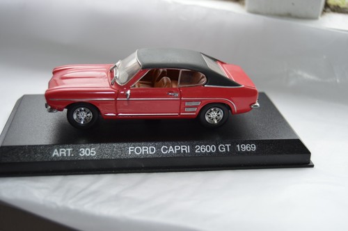 Detail cars corgi art - by, art.305