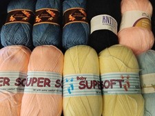Approx. 1000g Joblot Wool/Yarn