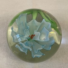 Antique French Sulfure Flower