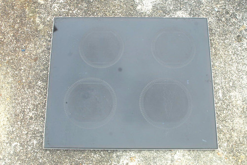Ceramic hob top - ceramic,
