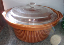 VINTAGE BROWN STONEWARE 6 pint COOK POT DISH CASSEROLE STEW POT ROAST