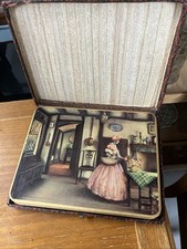 Set of Six Place Mats In