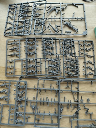 Warhammer 40k tyranid bits - 40k,