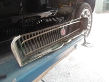 MGB 1970 Wide Mouth Grill