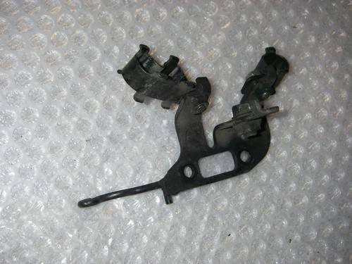 Relay holder carrier - relay,
