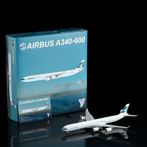 Wings 400 cathay pacific - yy,
