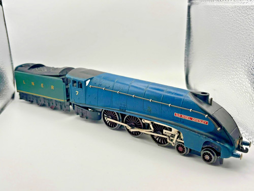 Hornby dublo sir nigel gresley - sir,