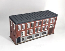 LARGE FACTORY / SHOP  BUILDING OO GAUGE WORKS WITH HORNBY & BACHMANN