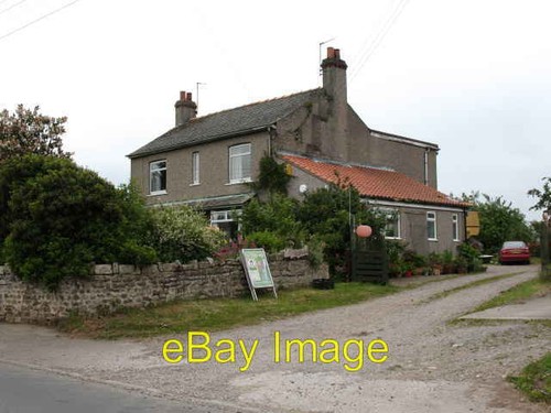 Photo 6x4 carthorpe post - photo,