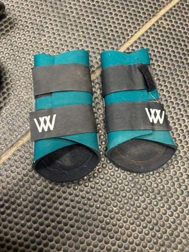 Woof wear green brushing boots