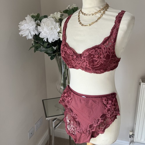 Triumph slightly padded - padded, bra