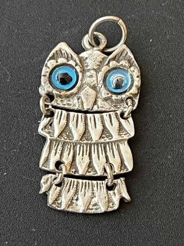 Silver owl articulated pendant - silver,