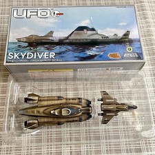 Ufo shado sky1 skydiver - +,