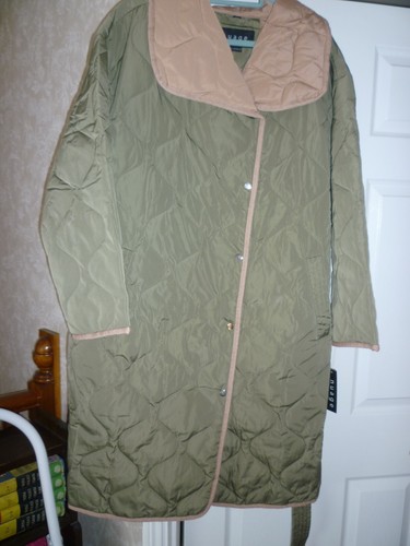 Padded full length coat - full, new