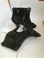 florence and fred black faux