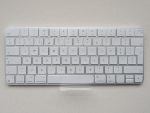 Apple magic keyboard - apple,