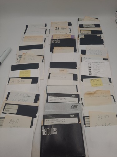 Vintage commodore c64 - vintage,