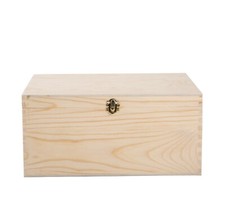 BH Natural Finish Creative Wooden Treasure Chest With Hinged Lid &Locking Clasp