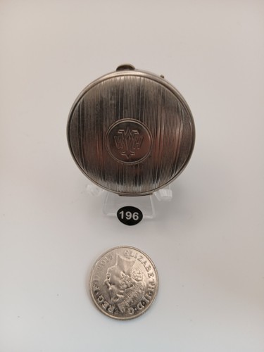 Lovely art deco powder compact - deco,