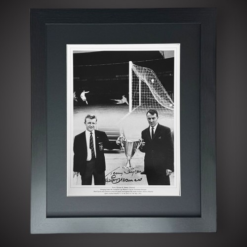 Framed tottenham hotspur - tottenham,
