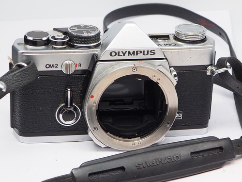 Olympus 35mm slr - om-2,